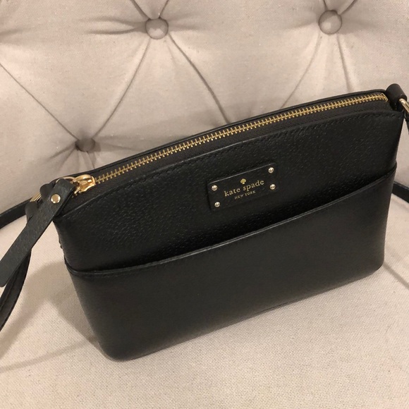 kate spade Handbags - KATE SPADE GROVE STREET MILLIE CROSSBODY HANDBAG